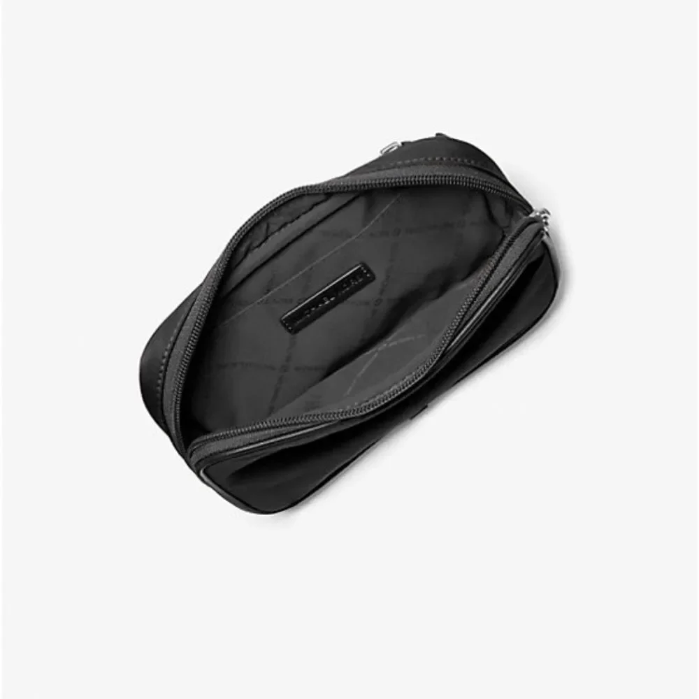 MICHAEL KORS OUTLET
Khai Small Nylon Sling Pack - Picture 3 of 3
